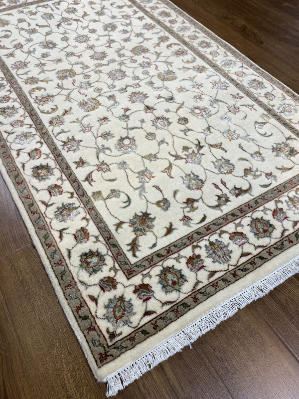 Ковер 0,91х1,51 Indien Orient floral beige